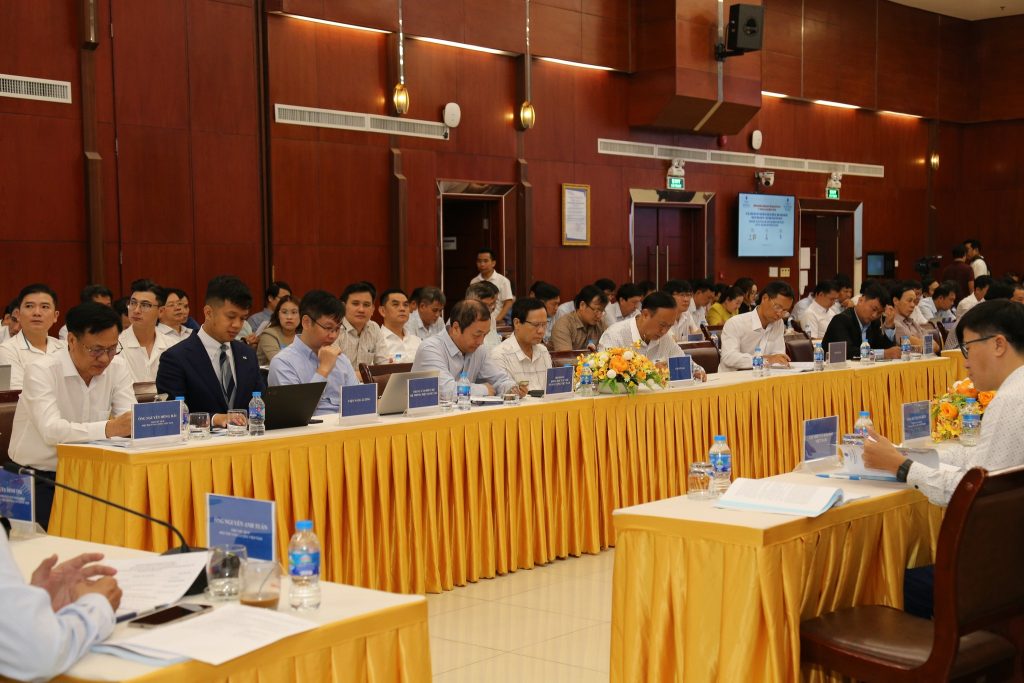 Diễn đàn năng lượng sạch Việt Nam lần thứ 4